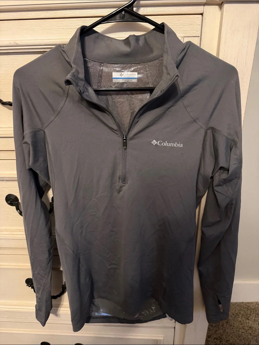 Columbia Men’s Gray Zip-Neck Performance Pullover